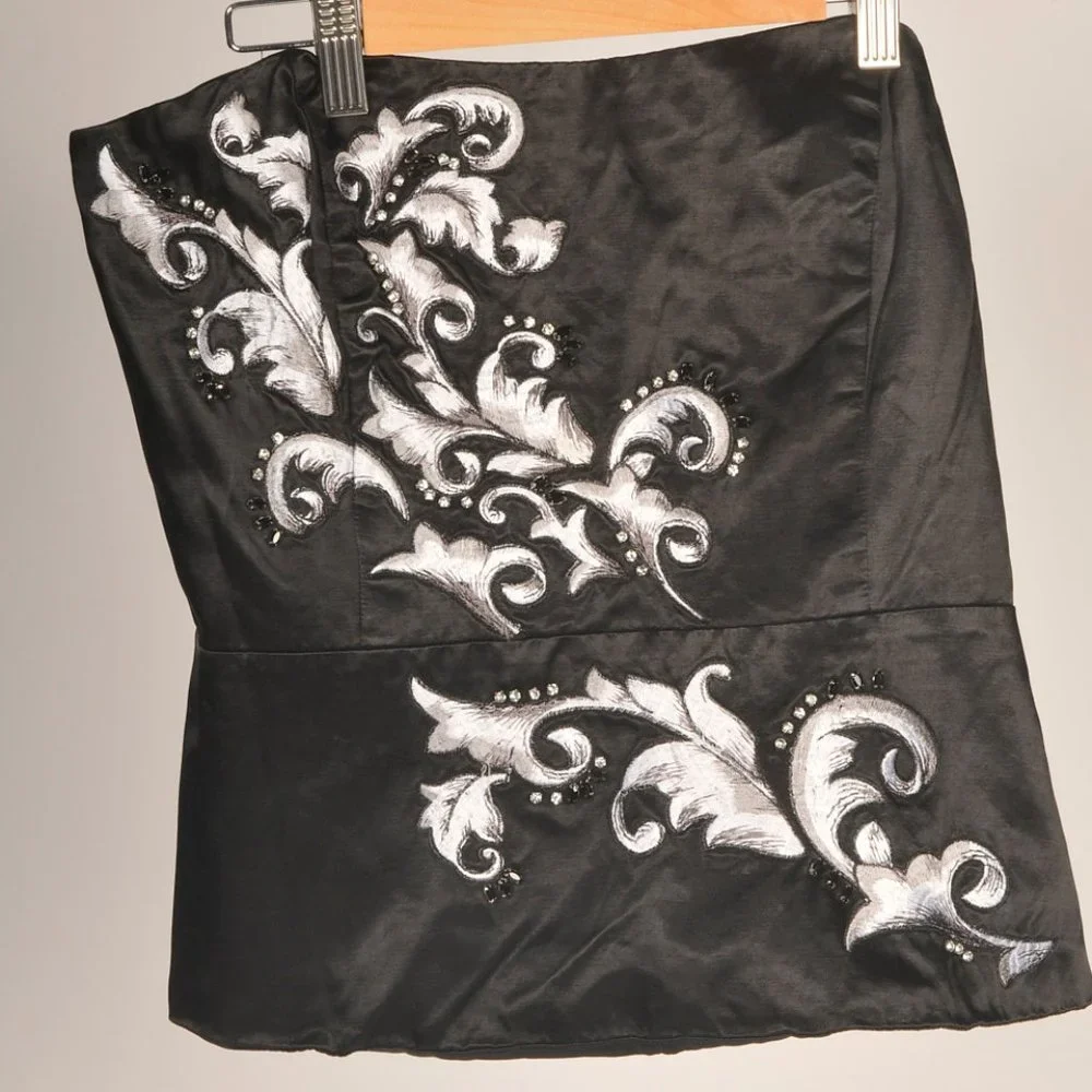 White House Black Market, Bustier, Black with White Floral Embroidered - Picture 1 of 4